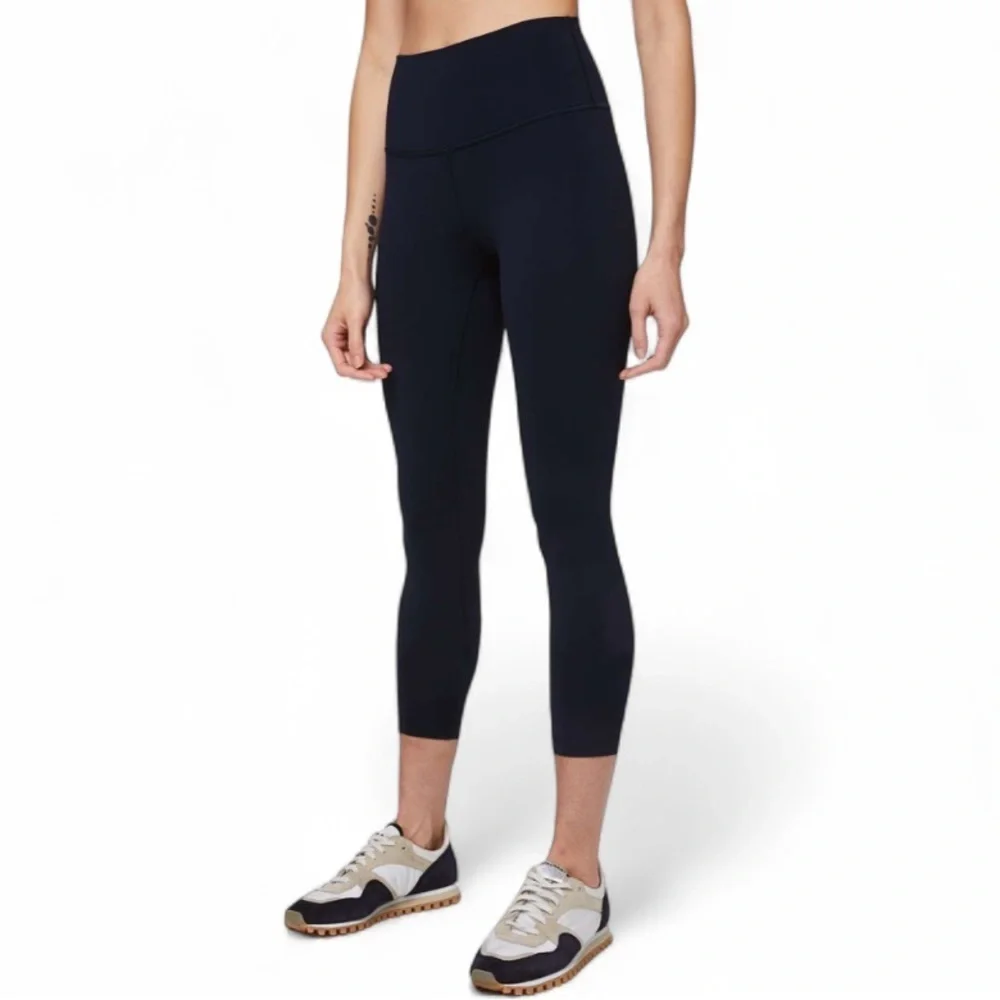 Lululemon I 8